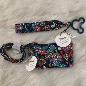 VERA BRADLEY X DISNEY Mickey & Friends Playful Floral ID Lanyard Case & Key Ring
